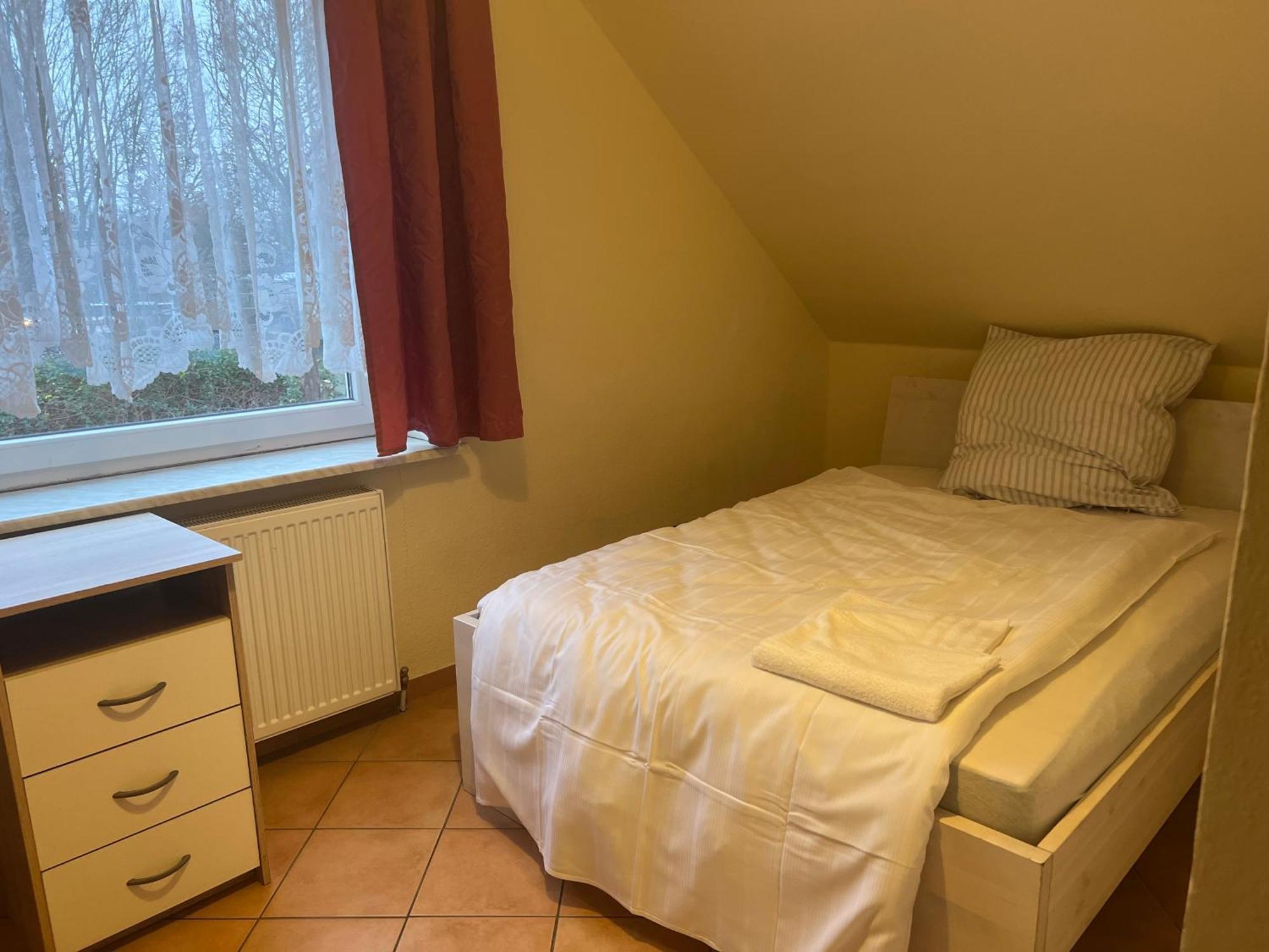 Hs Hotel Хамбург Екстериор снимка